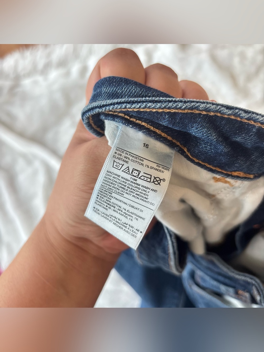 High Rise Flare jeans - Picture 5 of 8